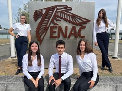 Ketsia, tout juste 18 ans et dj l'assurance de russir sa formation de Pilote de ligne  l'ENAC