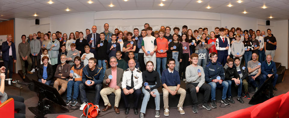 Des jeunes heureux...