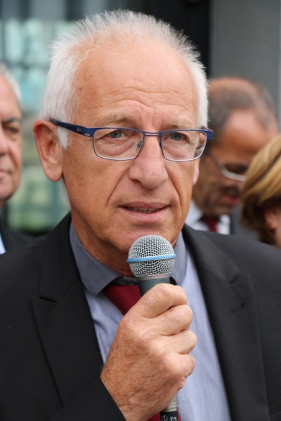 Député...